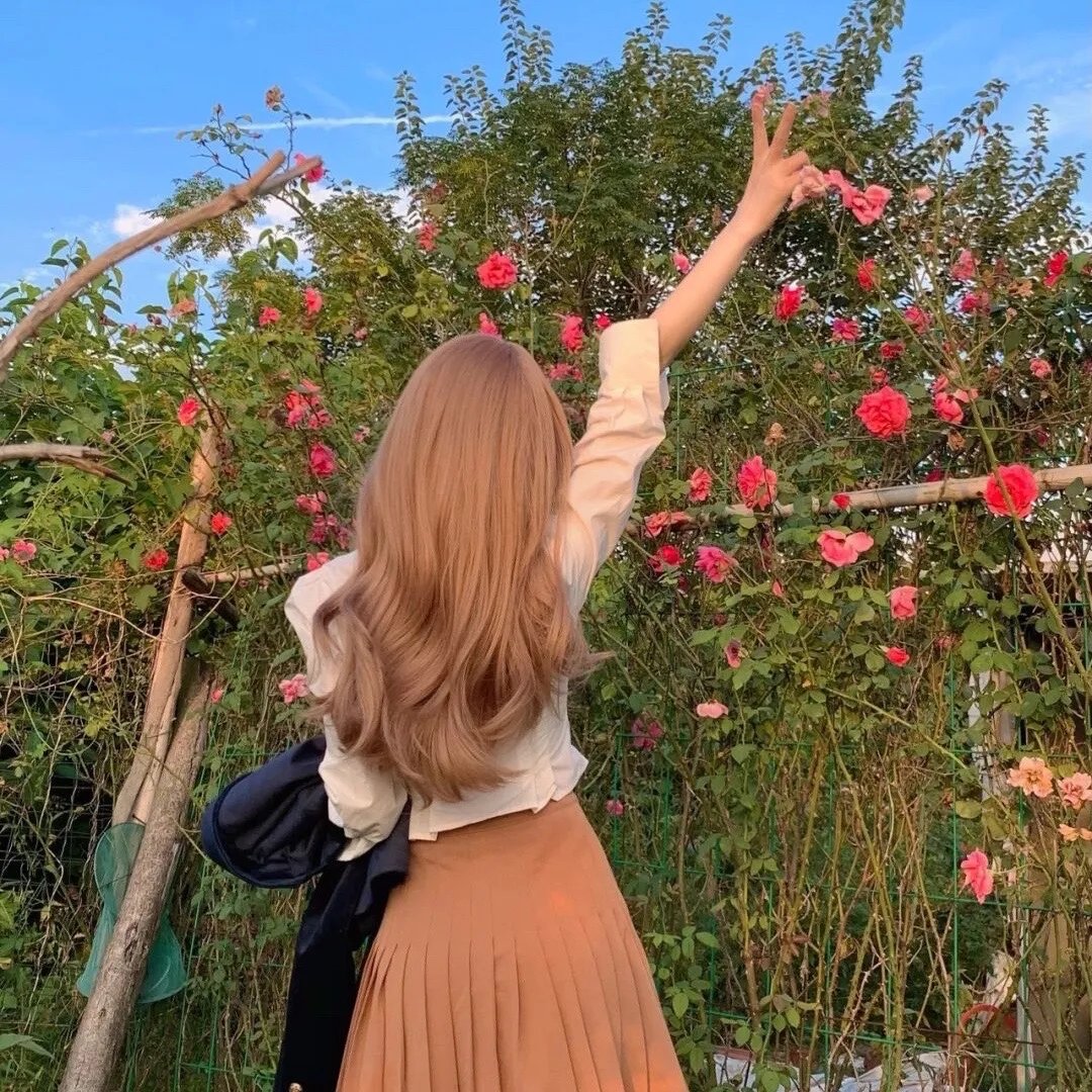 离婚后，哑巴罪妻惊艳全球